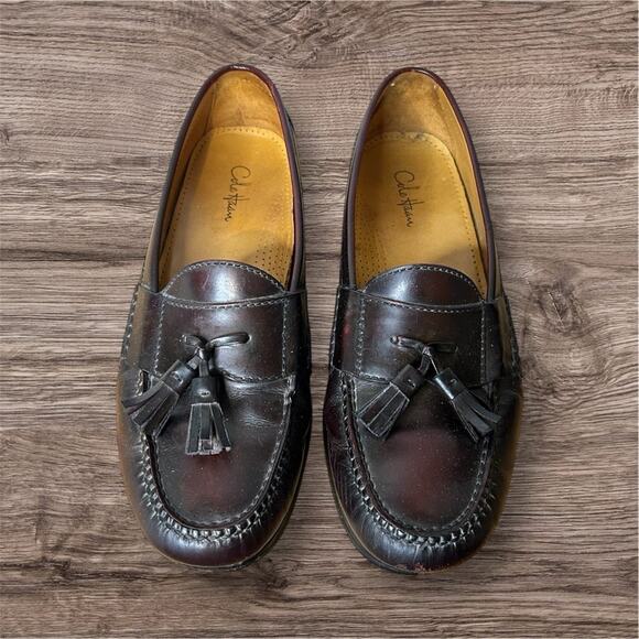 Cole Haan Pinch Tassled  men’s brown leather loafers. Size 9 M